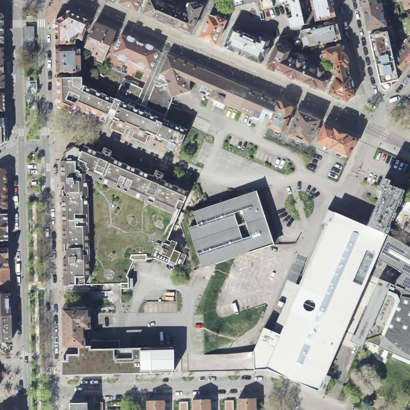 Luftbild des Ostendareals mit Plätzen und Gebäuden